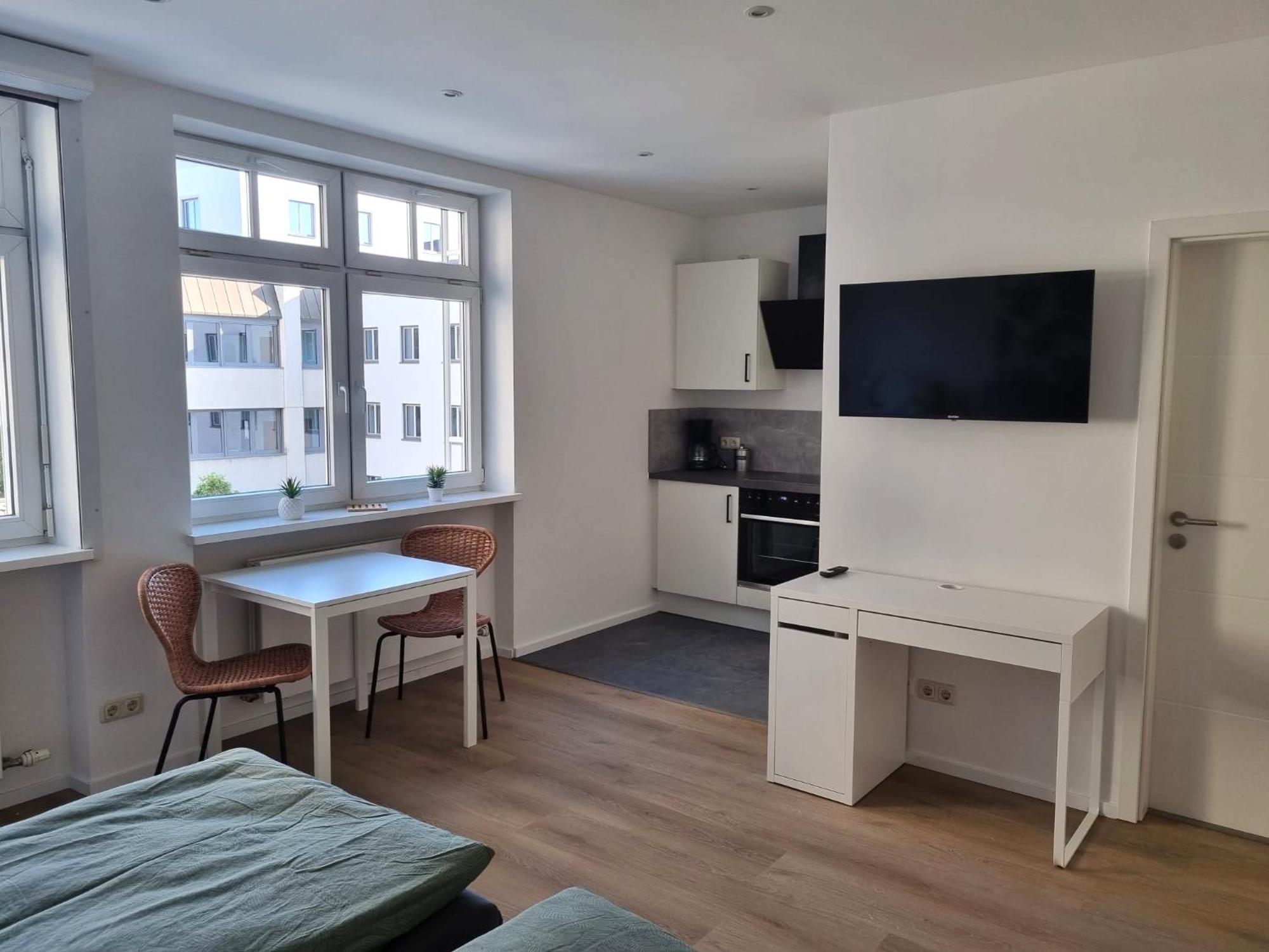Donau - Im Zentrum, Kueche, Parkplatz, Ruhig Gelegen Apartment Passau